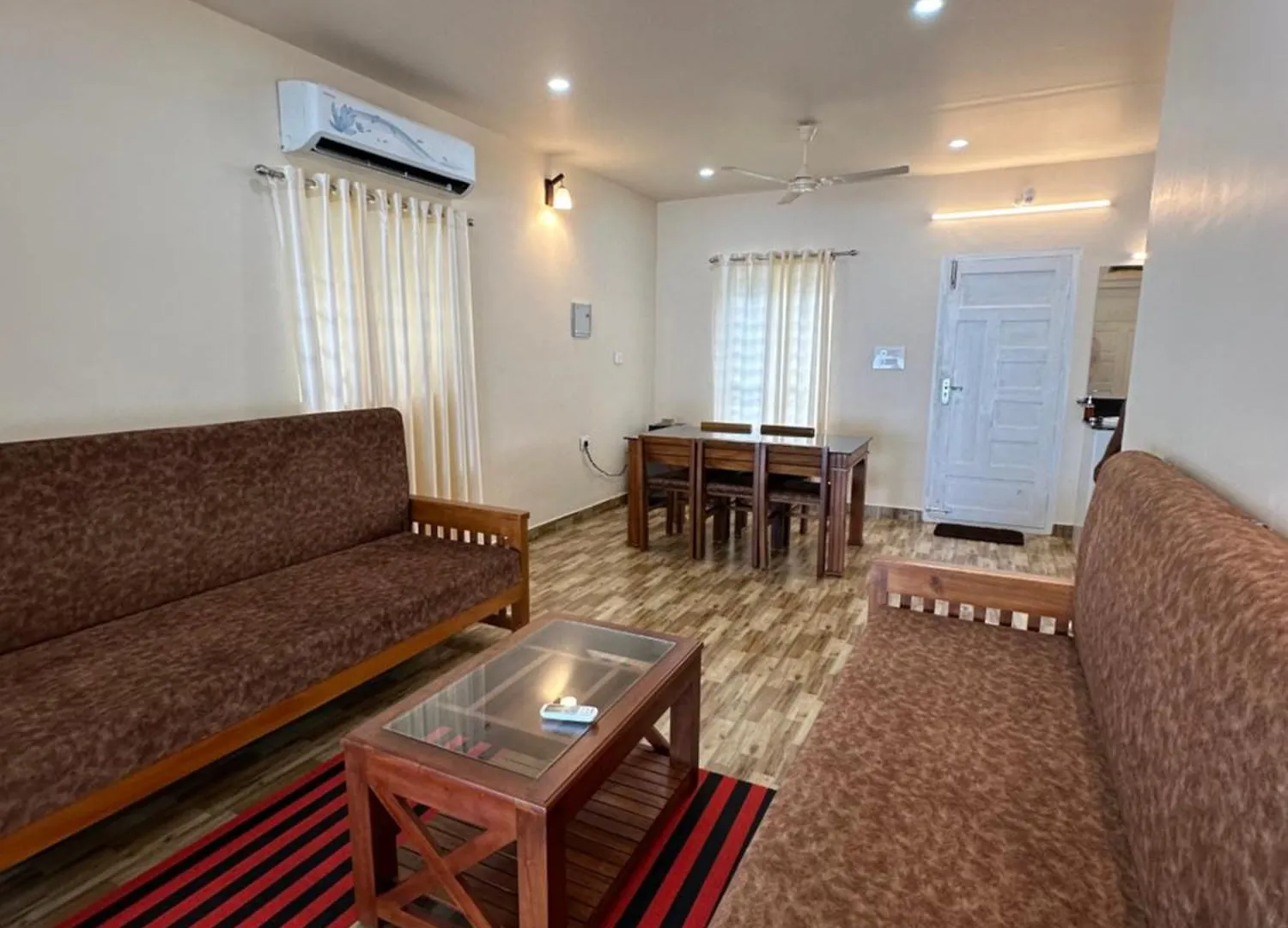 Santa Maria Hostel Munroe Island Mundrothuruth